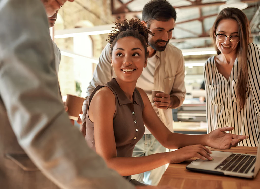 how to develop leaders