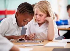 An Immersive Learning Experience for Modern K-12 Learners