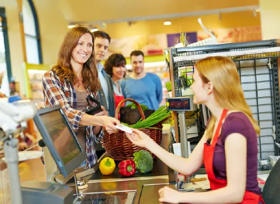 Empowering-Employees-to-Lead