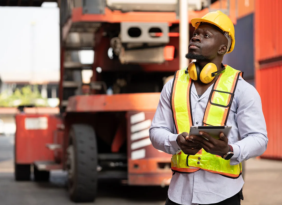 From-Local-Variations-to-Global-Consistency-in-Leadership-Development